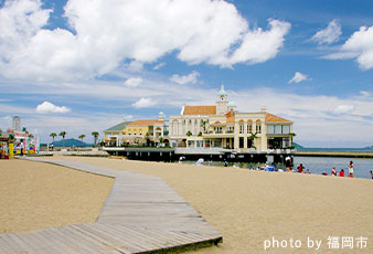 Seaside Momochi 海滨公园