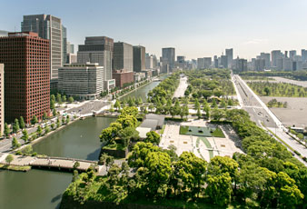 Marunouchi and the East Gardens of the Imperial Palace