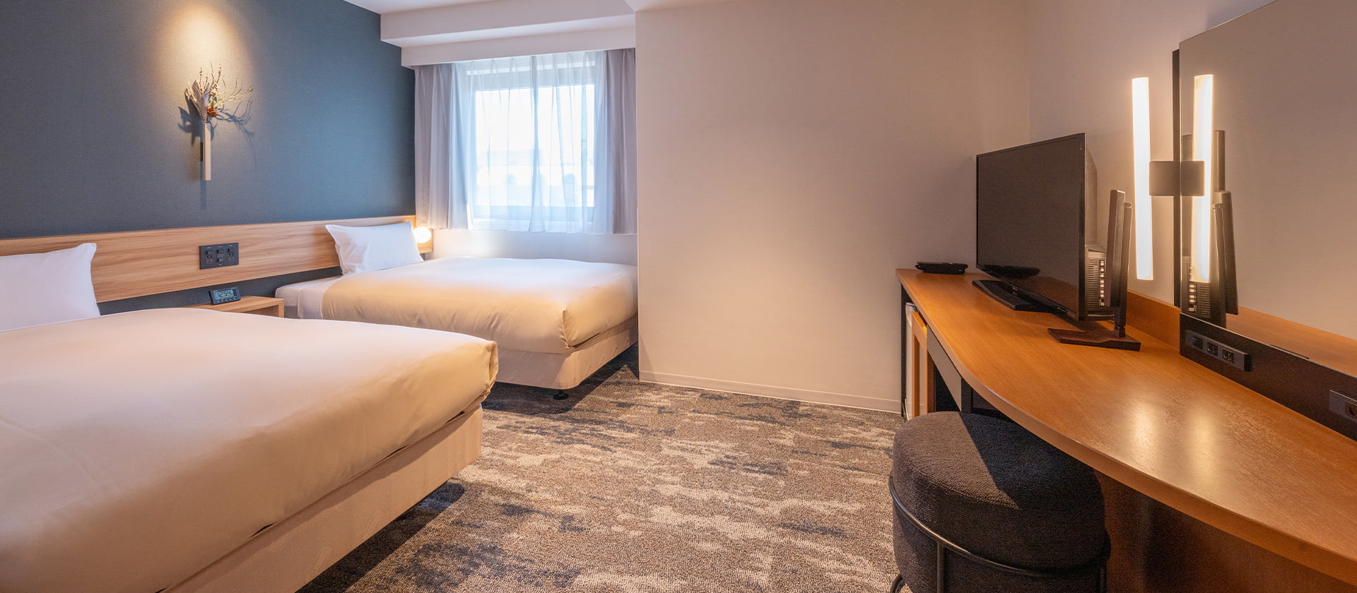 image : Moderate Twin