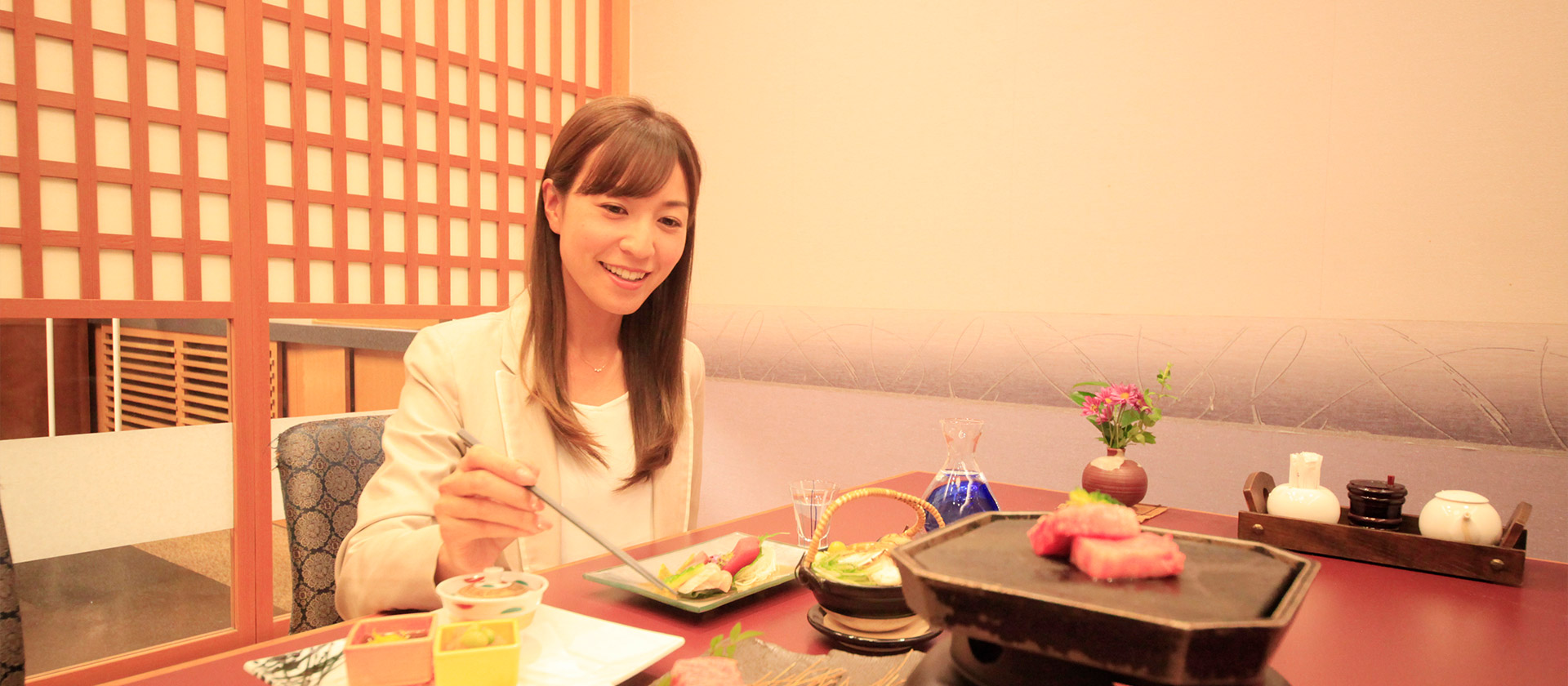 One Japanese Restaurant Attempts to Encourage the Rise of the Female Sushi  Chef - Eater