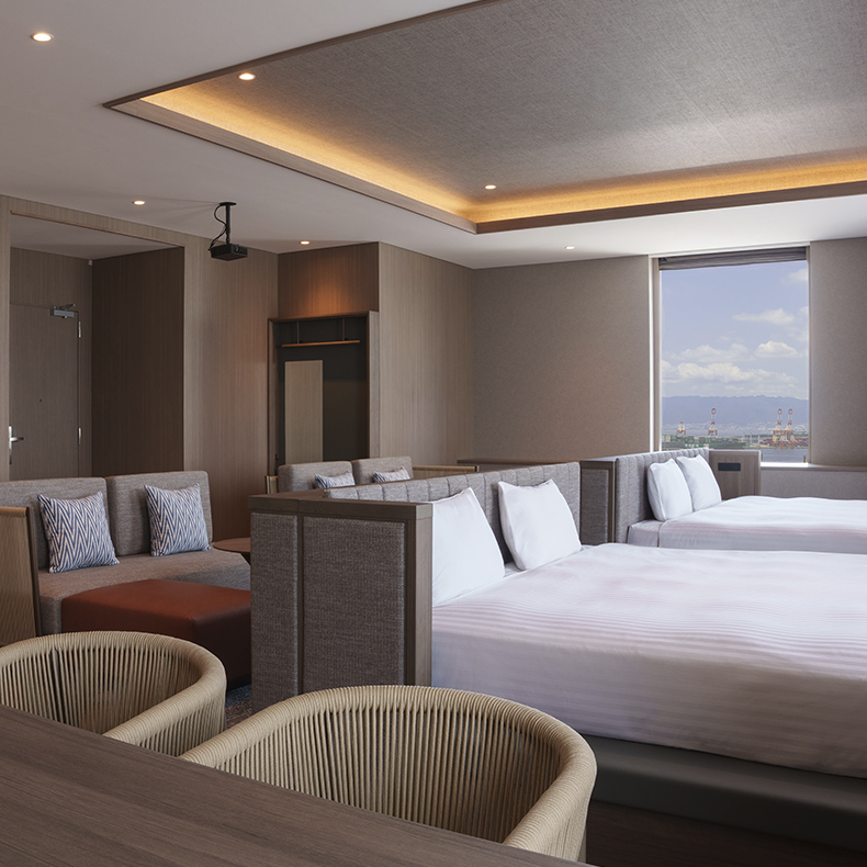 Club Suite harbor Side