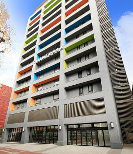 Quintessa Hotel Osaka Umeda Comic&Books