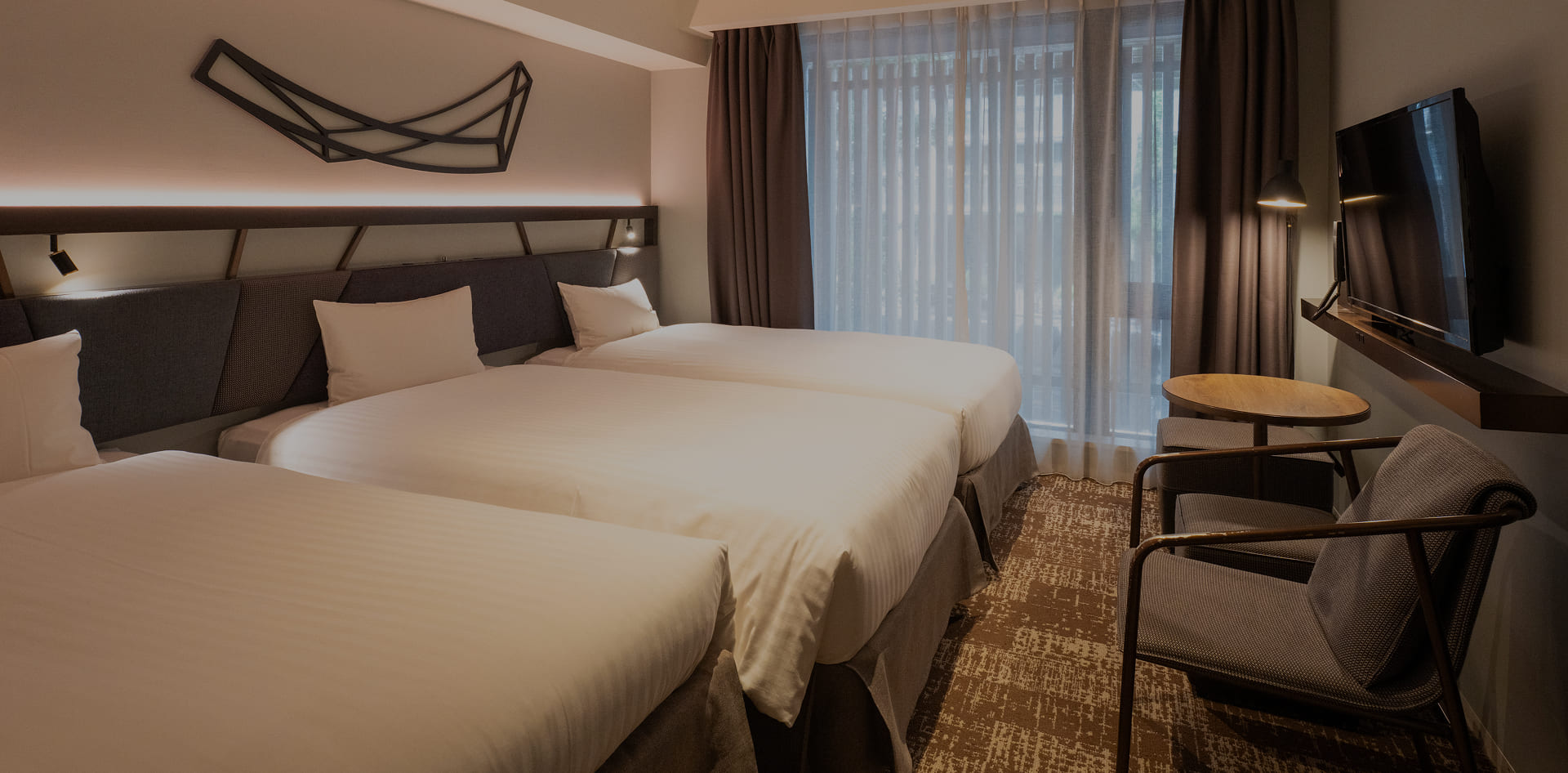 Quintessa Hotel Osaka Umeda Comic&Books