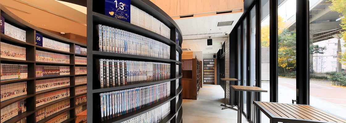 蔵書8,000冊のMANGAライブラリー