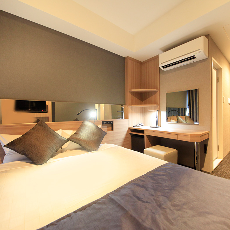 モデレートダブル